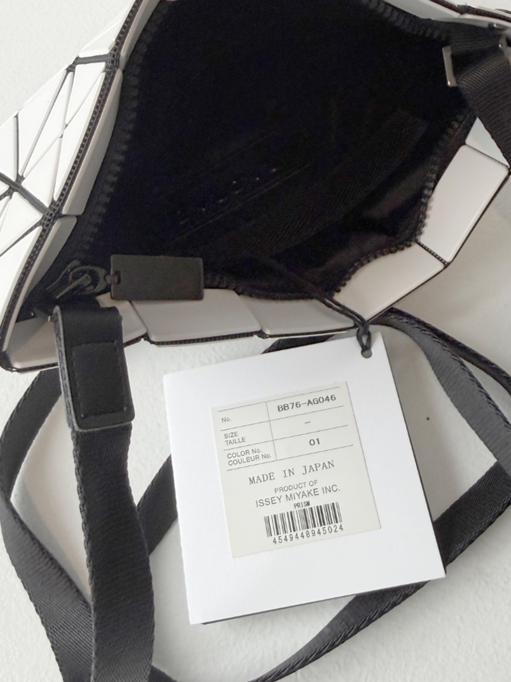 Bao Bao Issey Miyake Crossbody bag - Picture 5 of 9